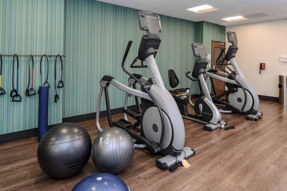 Holiday Inn Express & Suites St. Petersburg Madeira Beach by IHG - photo 43