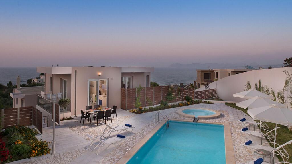 Lavender Villa — 4-Star Luxury Hotel in Chania, Greece