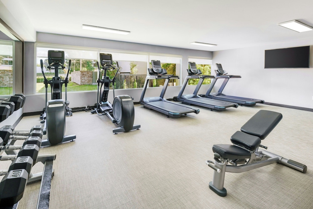 Courtyard by Marriott Los Angeles Woodland Hills - photo 23