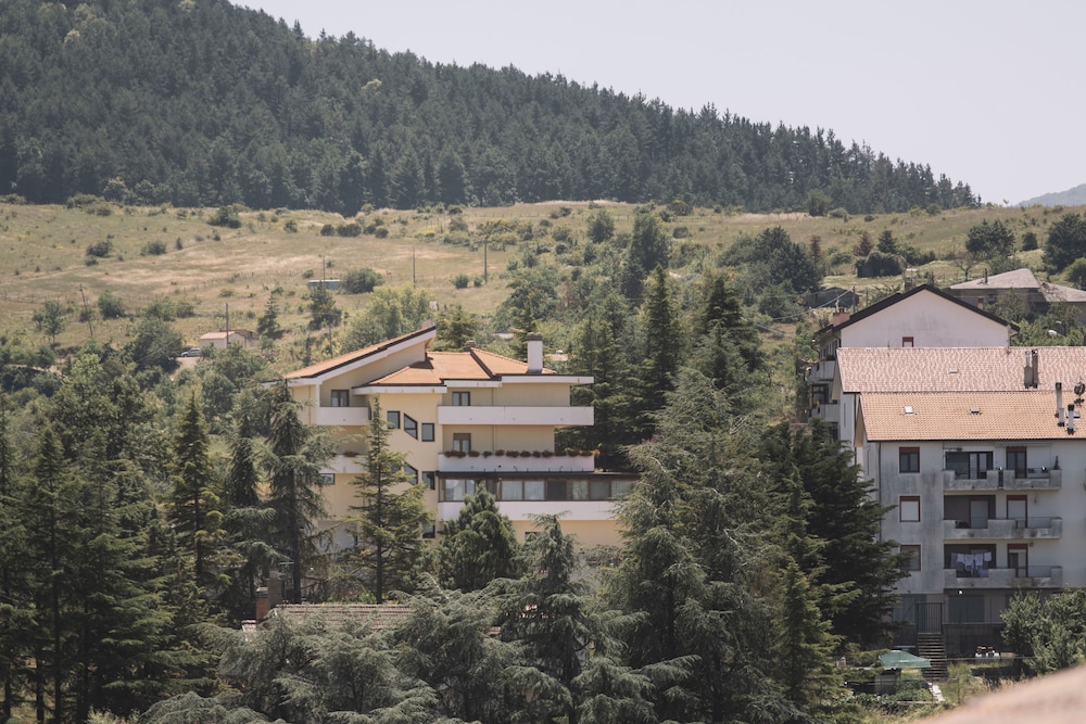 La Villa Resort Charme & Relax in Pignola, Italy