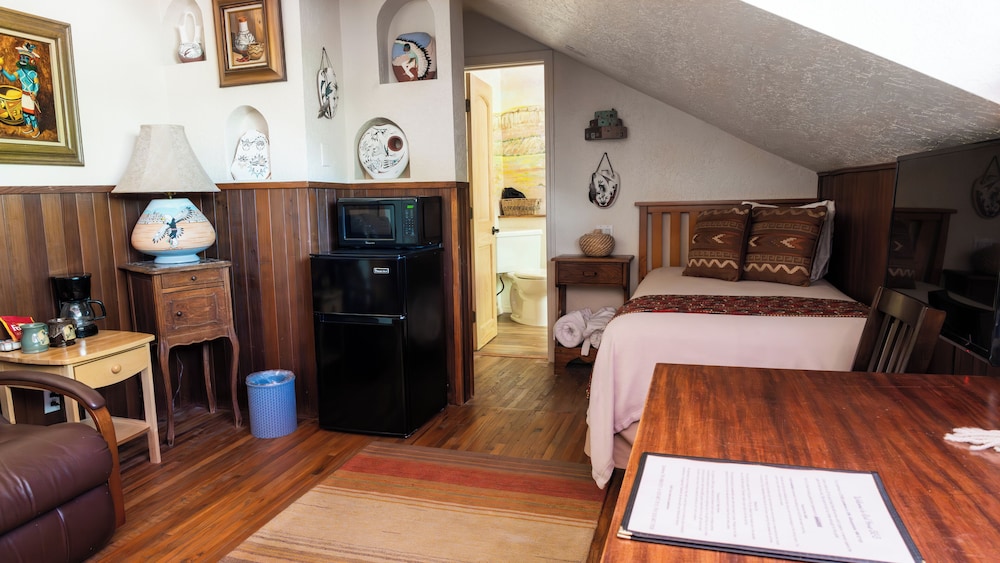 Red Horse Bed and Breakfast - photo 15
