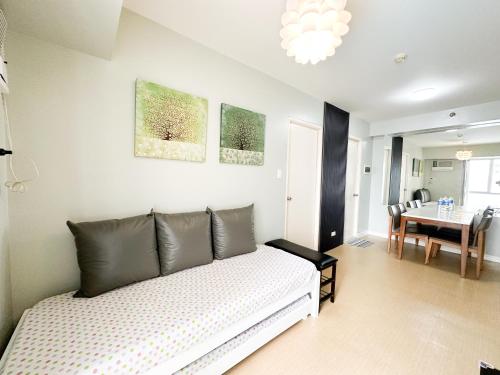 New1 Br Avida It Park 50Mbps — 4-Star Luxury Hotel in Cebu City, Philippines