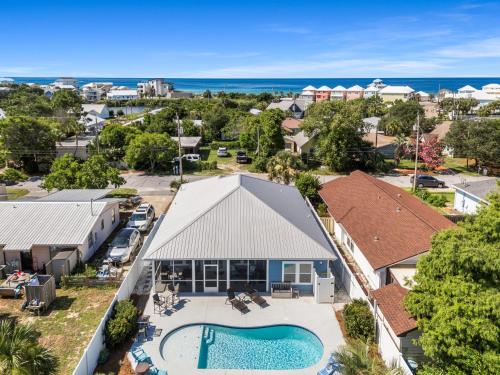 Beach House Lazee Daze by PHG — 4-Star Luxury Hotel in Panama City Beach, United States