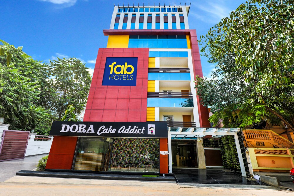 FabHotel Capitol Suites in Vijayawada, India