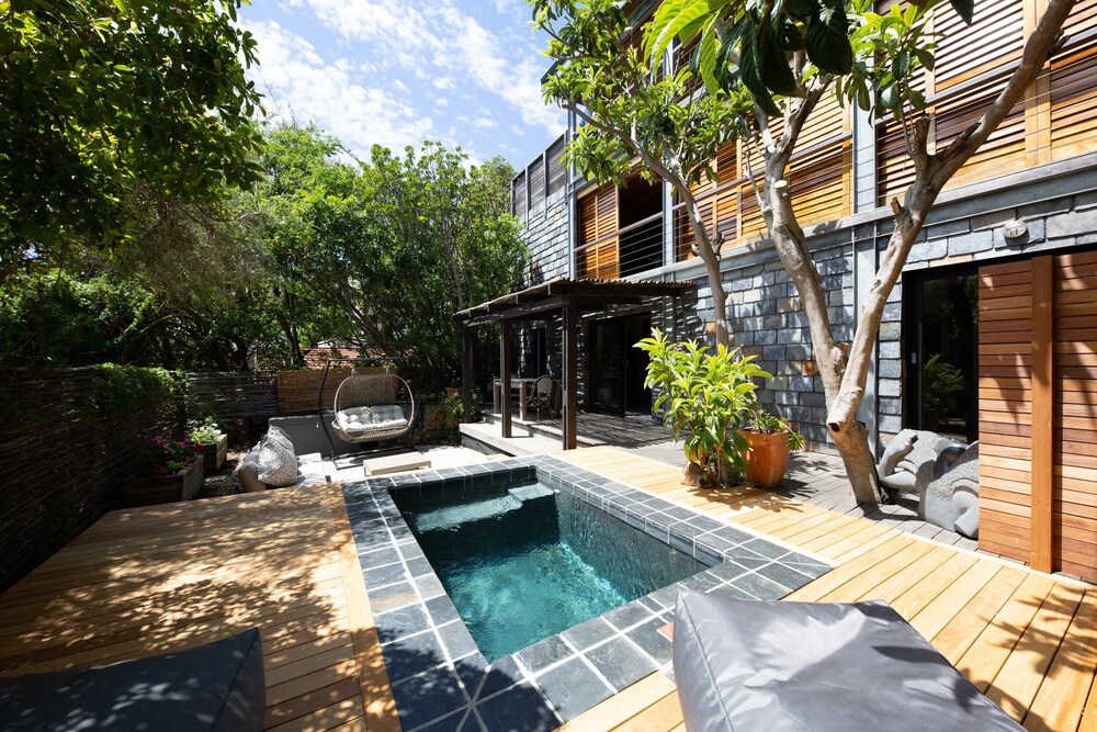 17 Geneva Lower — 4-Star Luxury Hotel in Cape Town, South Africa