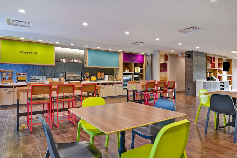 Home2 Suites Sarasota I 75 Bee Ridge FL - photo 36