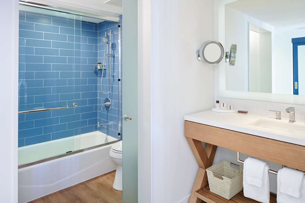 Outrigger Reef Waikiki Beach Resort - photo 113