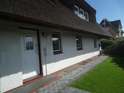Haus Marina — 4-Star Luxury Hotel in Sylt-Ost, Germany