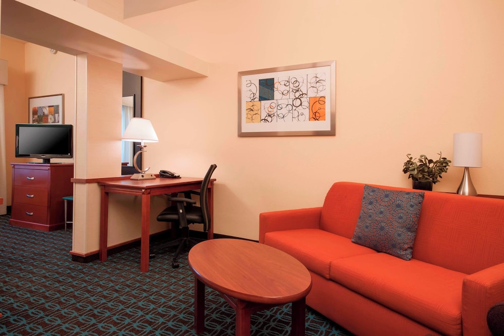 Fairfield Inn & Suites by Marriott El Centro - photo 15