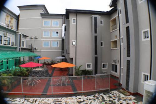All Seasons Hotel apartment in Owerri, Nigeria