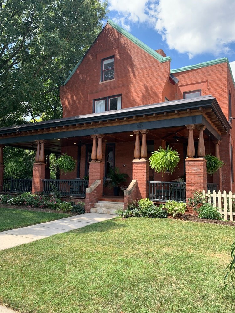 Summit Street Inns - photo 124
