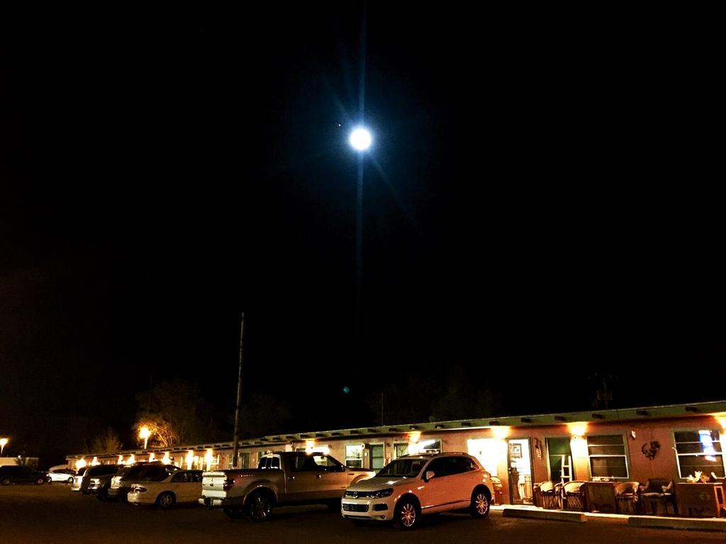 Rio Grande Motel - photo 18