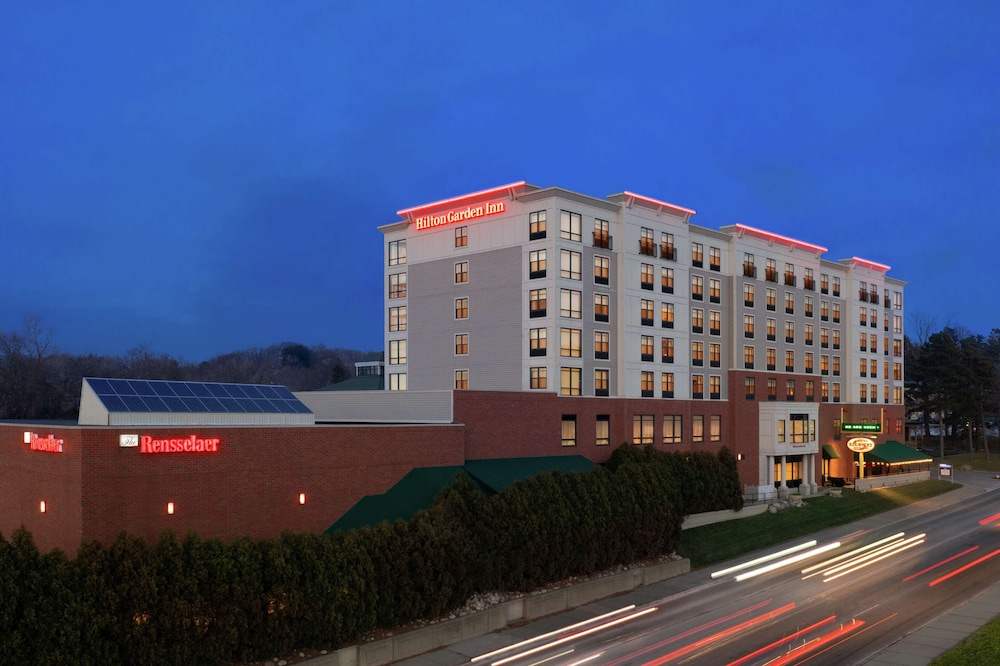 Hilton Garden Inn Troy - photo 64