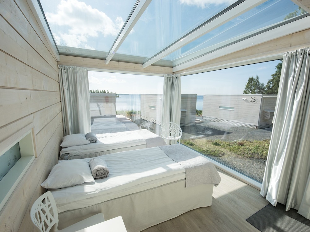 Seaside Glass Villa — 4-Star Luxury Hotel in Kemi, Finland
