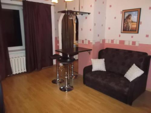 Airport Apartment