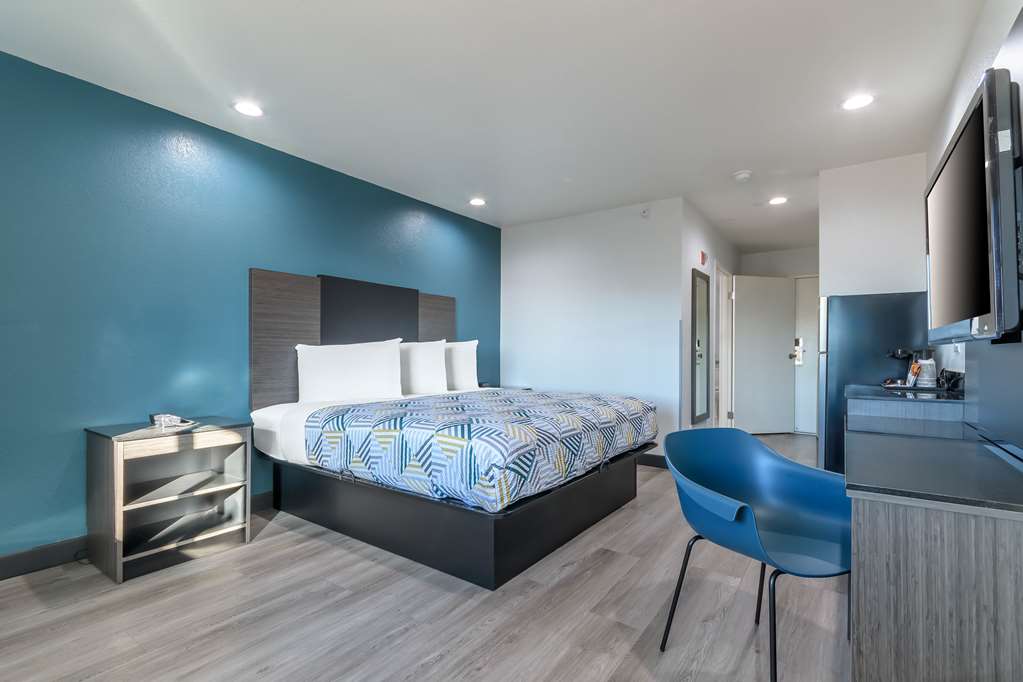 Studio 6 Suites Perris CA - photo 13