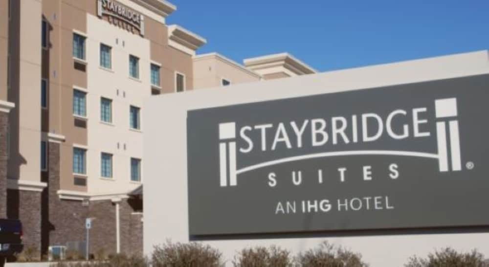 Staybridge Suites Denton by IHG - photo 3