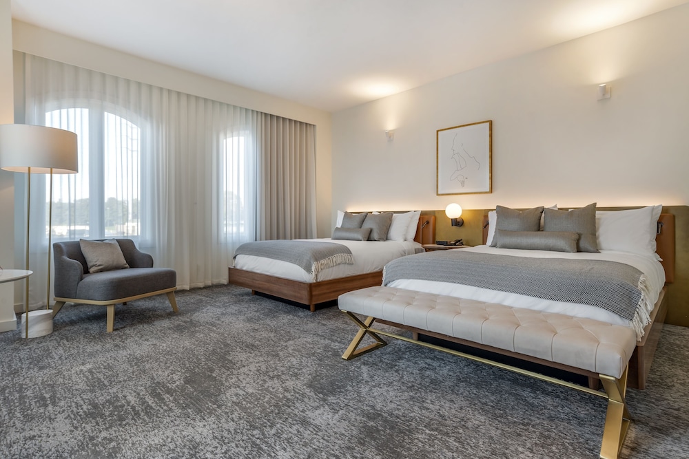 One11 Hotel - photo 13