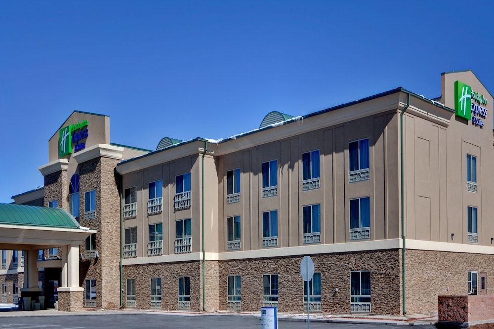 Holiday Inn Express Hotel & Suites Grants Milan - photo 22