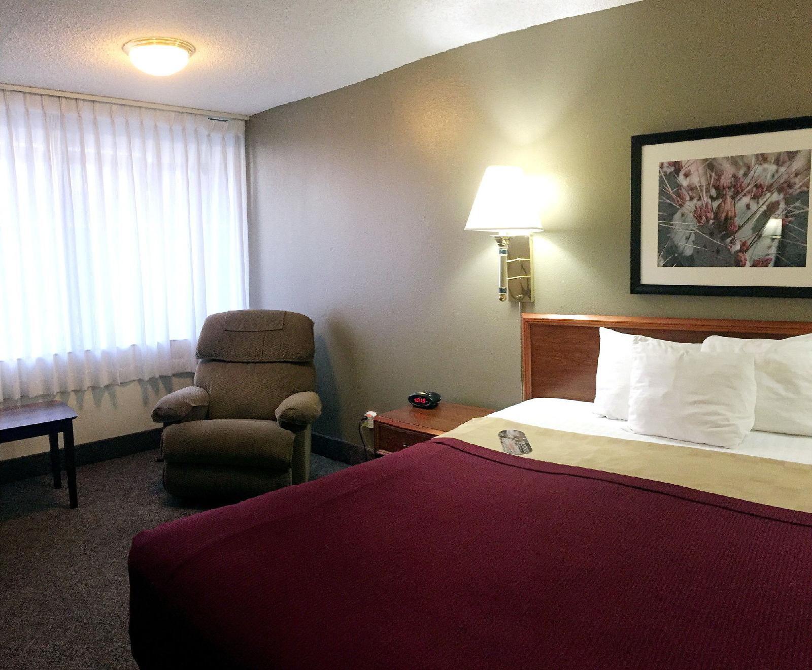 Ramada by Wyndham Mesa Downtown - photo 5