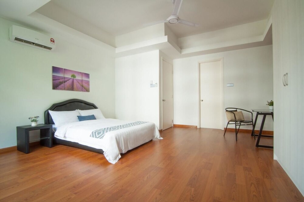 Koohen Co K3 in Kota Kinabalu, Malaysia