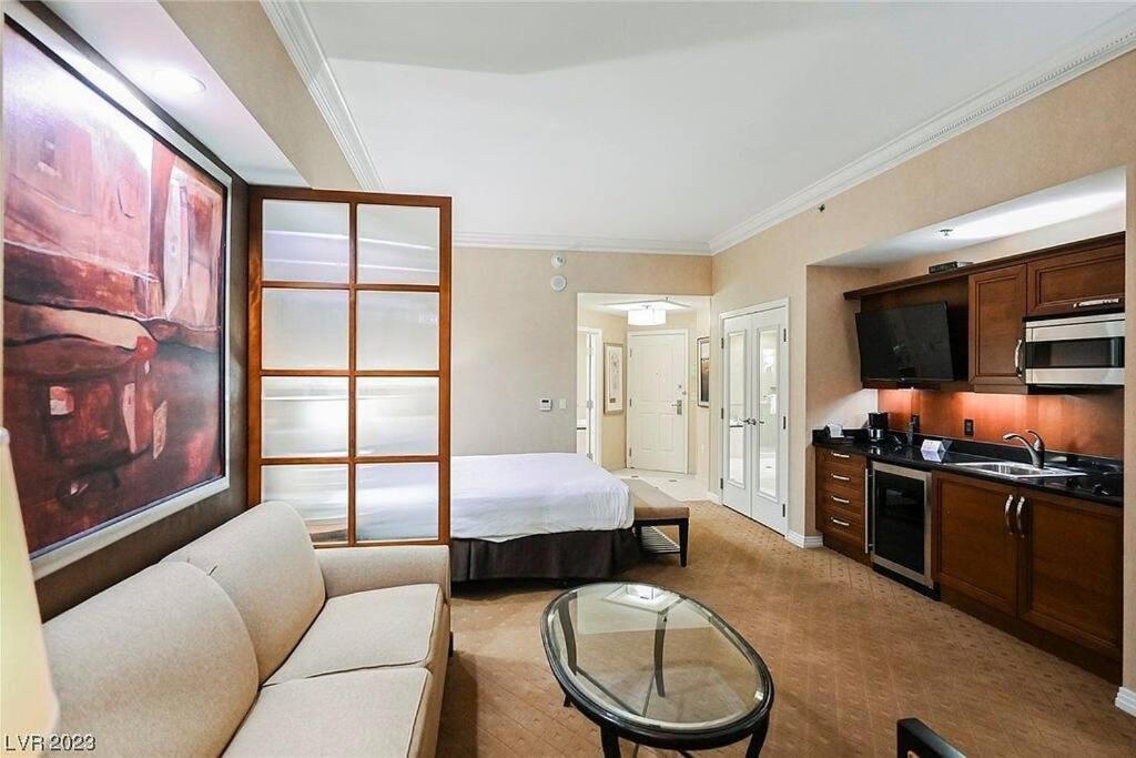 Luxury MGM Studio with View & Amenities