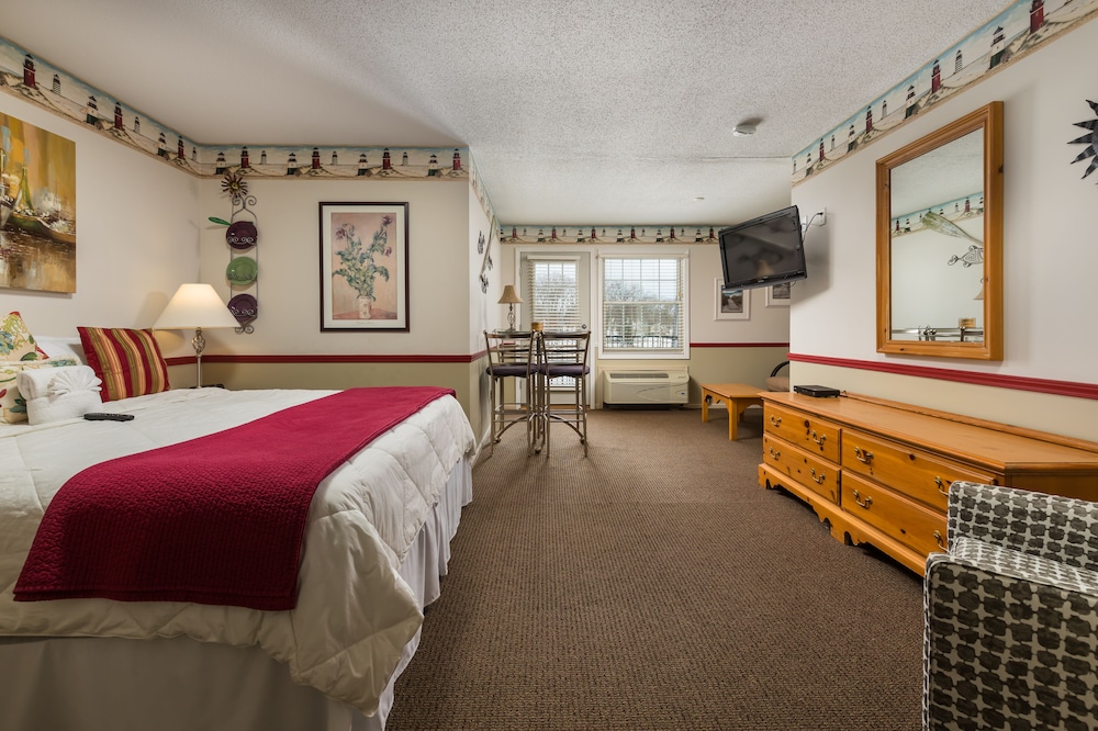 Old Harbor Inn - photo 93
