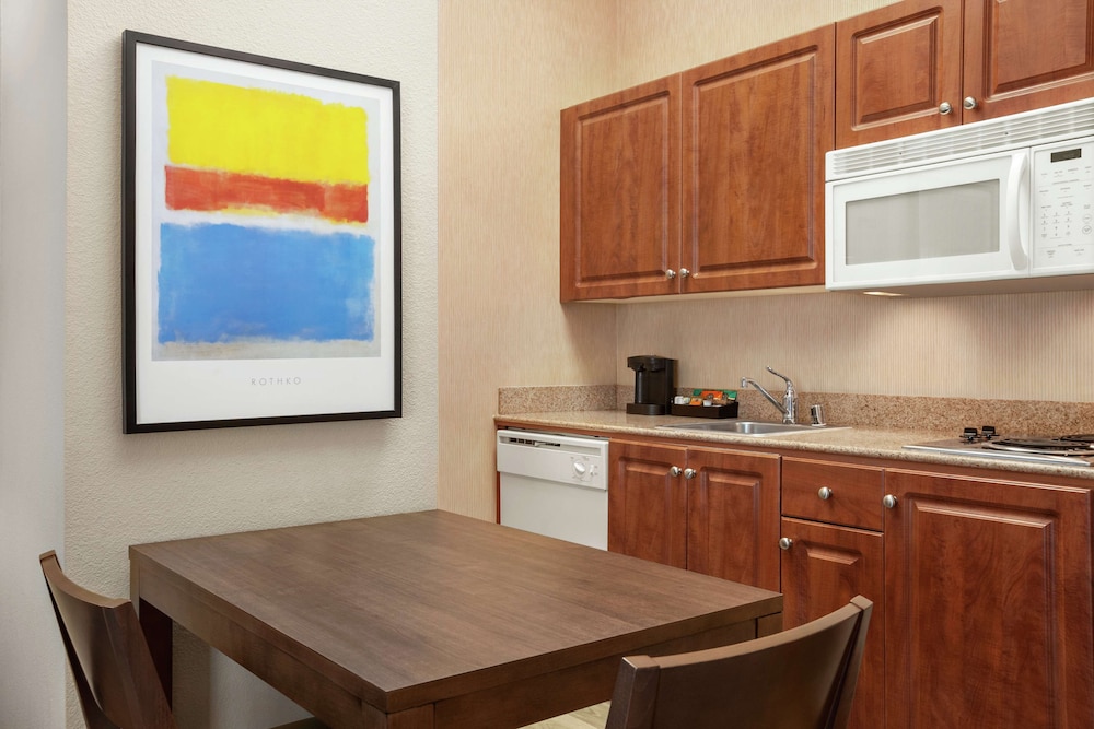 Homewood Suites by Hilton Oakland Waterfront - photo 24