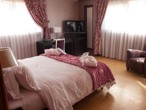 Les Belles Terrasses — 4-Star Luxury Hotel in Beni Mellal, Morocco