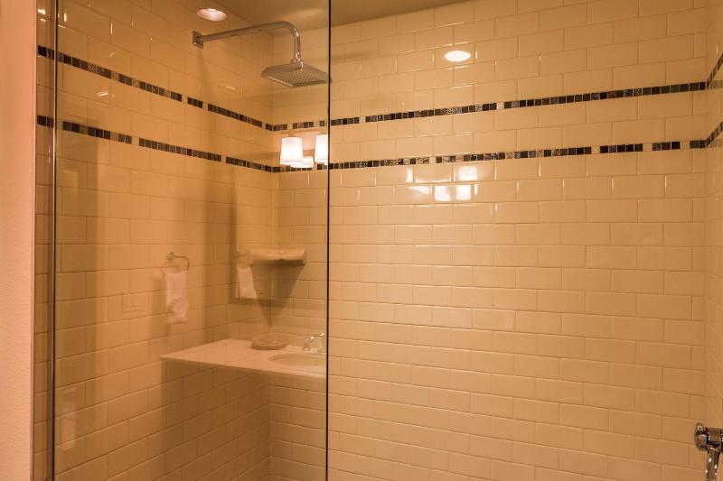 The Lodge at Columbia Point - photo 48