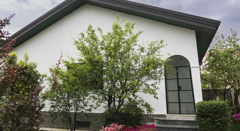 Il giardino di Fiorina — hotel in Novate Milanese