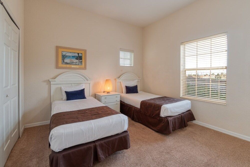Bahama Bay Resort by Florida Star Vacations - photo 17