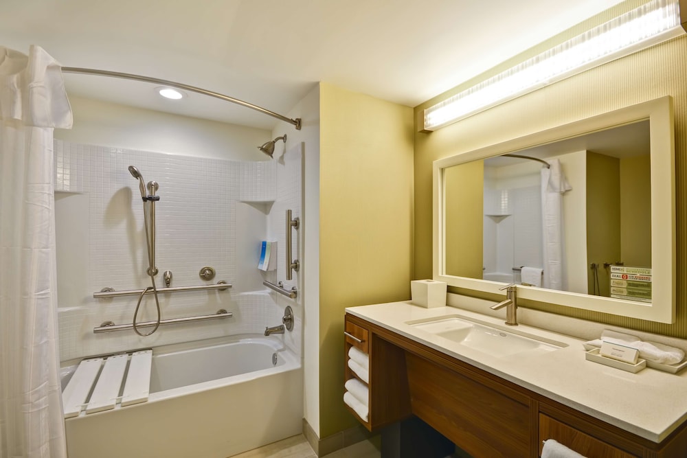 Home2 Suites by Hilton Opelika Auburn - photo 21