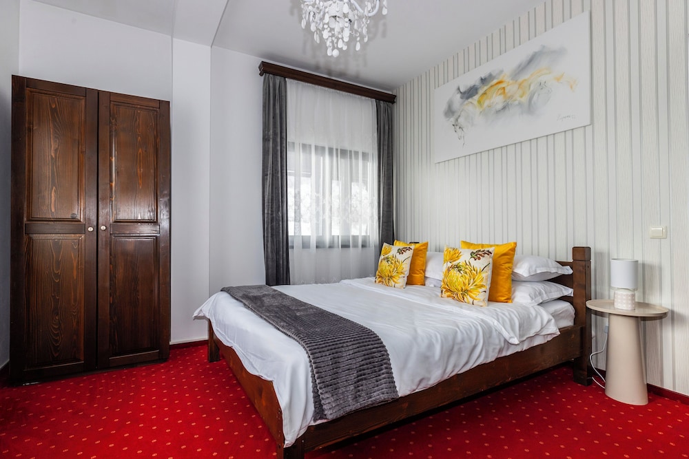 Vila Luca Hotel - carbon neutral hotel in Brasov