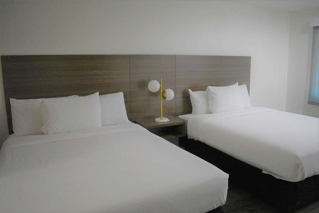 Signature Anaheim Maingate - photo 7