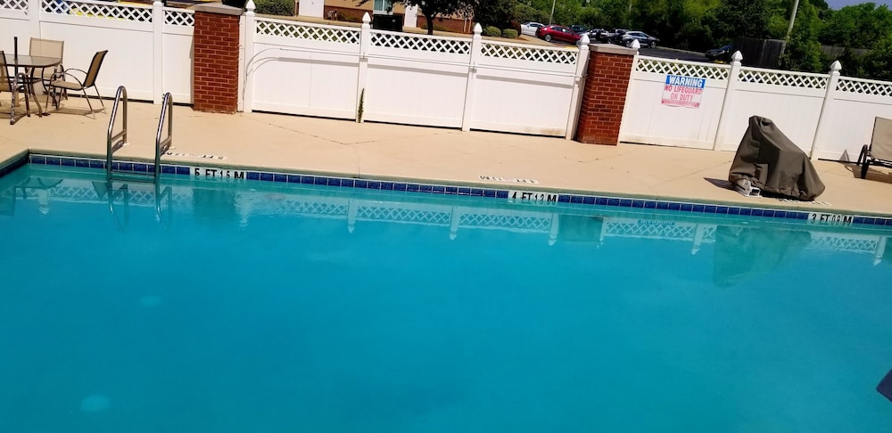 Home Inn & Suites - photo 28