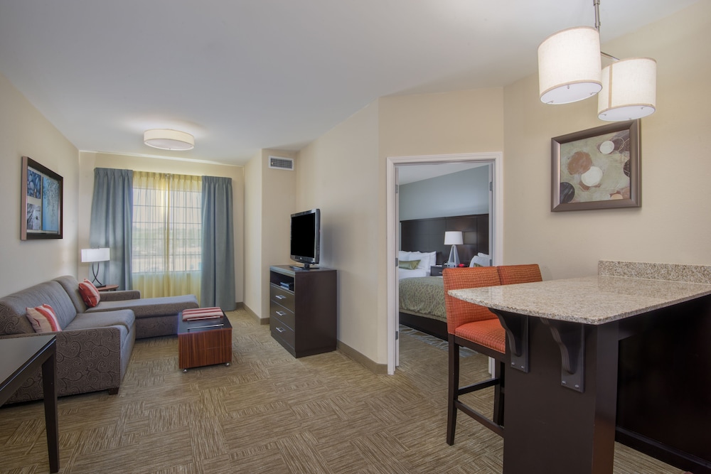 Staybridge Suites Amarillo Western Crossing an IHG Hotel - photo 2