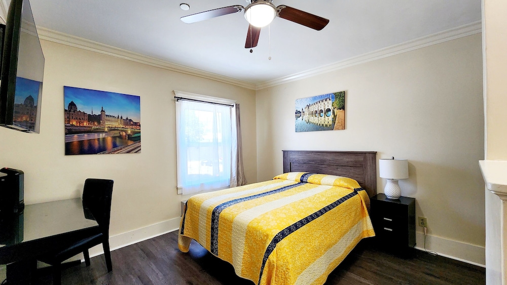 Santa Paula Inn - photo 10