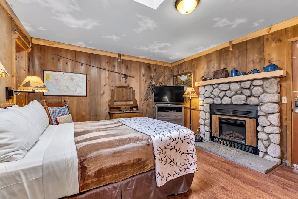 Idyllwild Inn - photo 98