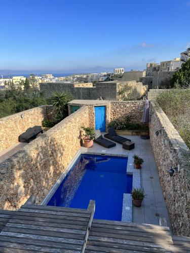 Tanna Farmhouse 21249238 — Nadur