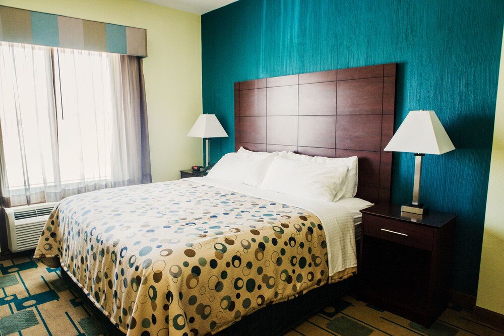 Rivers Inn & Suites - photo 8