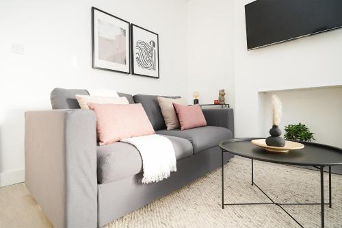 Charlotte House entire private house close to city centre WiFi — 4-Star Luxury Hotel in Sheffield, United Kingdom