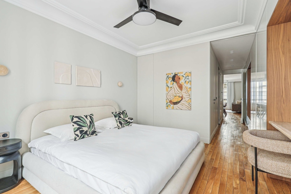 Magnificent Flat 2br 6p Champs Elysees — Paris — photo 5