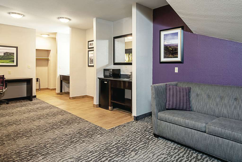 La Quinta Inn by Wyndham Livermore - photo 17