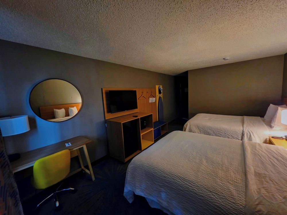 Rodeway Inn Waukegan Gurnee - photo 6