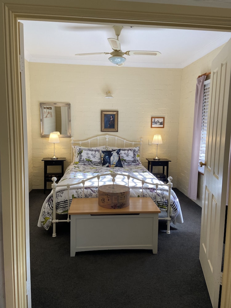 Battunga Cottages — Adelaide — photo 5