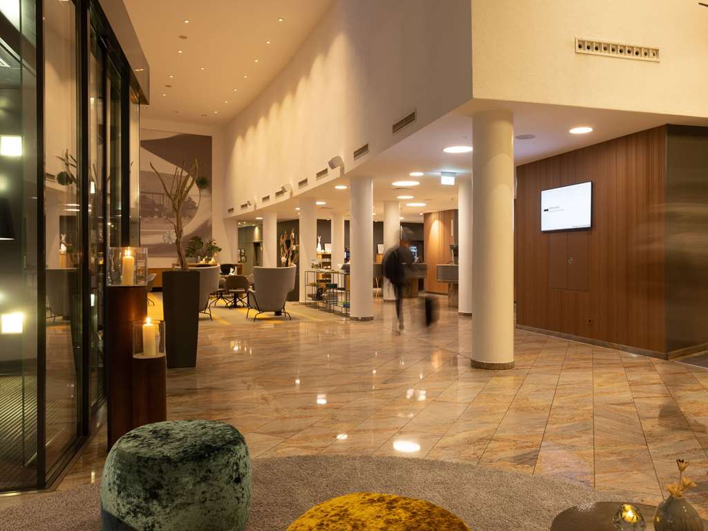 Steigenberger Hotel Bielefelder Hof, Germany - Lobby