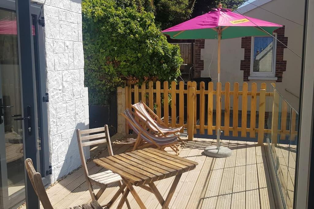 Wheelers Bay Apartment — 4-Star Luxury Hotel in Ventnor, United Kingdom