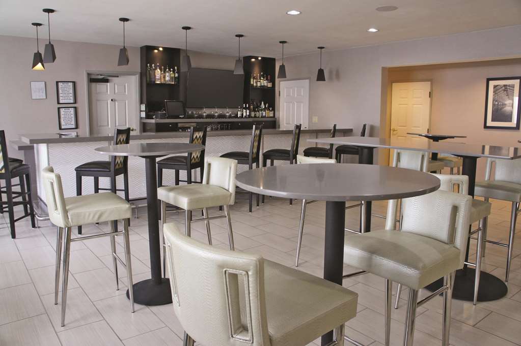 La Quinta Inn Suites Houston North Spring - photo 36