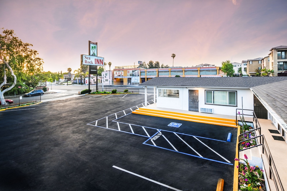 Sea Rock Inn Long Beach - photo 40